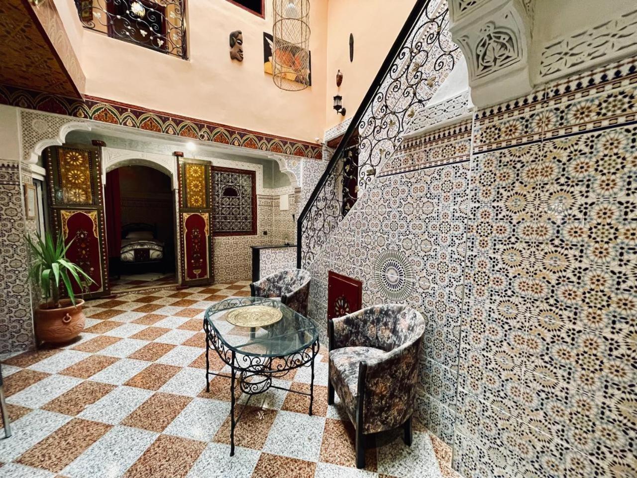 Downtown Hostel Fès Extérieur photo